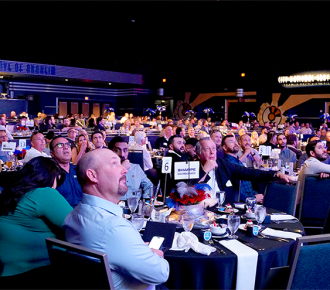 125-photo-crowd_DSC5389_crop-small