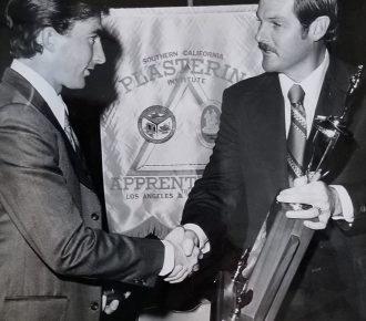 125-photo-plastering-handshake